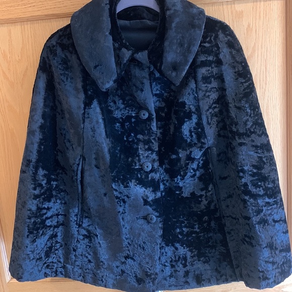 Vintage Niccolini Black Crushed Velvet Cape Women’s S Dramatic Statement - Picture 3 of 17
